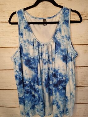 Emory Rose Blue & White Tie-Dye Scoop Tank